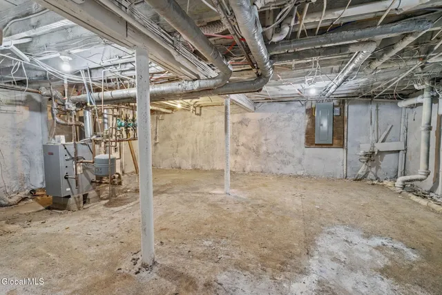 $279,000 | 1681 Tibbits Avenue, Troy, NY 12180