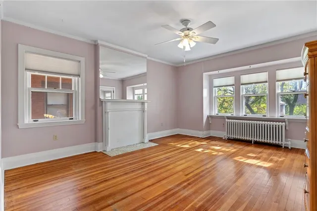 a view of livingroom with washer and dryer