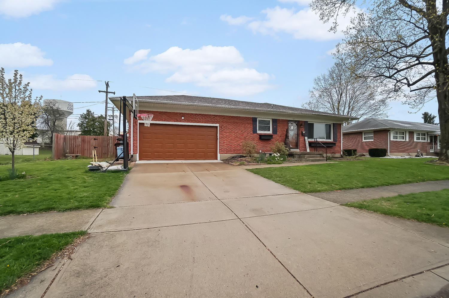 4842 West Ridgewood Road Springfield, OH 45503 - Photo 3 of 45