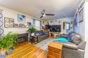 870 Long Road Alcoa, TN 37701 - Photo 3 of 17 Gallery Image 3