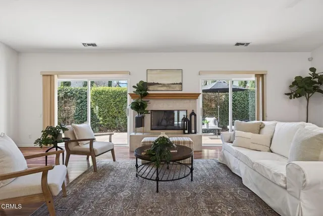 $1,395,000 | 341 Roosevelt Avenue, Ventura, CA 93003