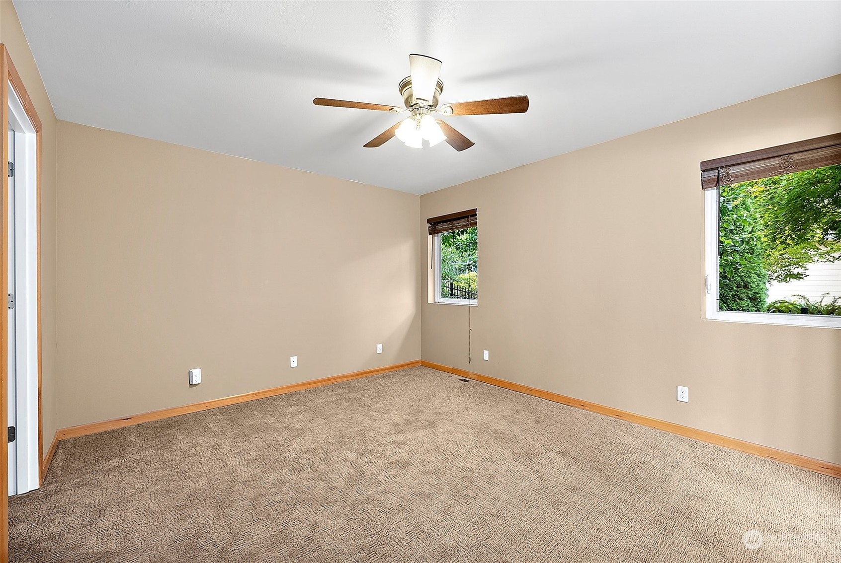 707 Sylvan Way Bremerton, WA 98310 - Photo 18 of 31 Gallery Image 18