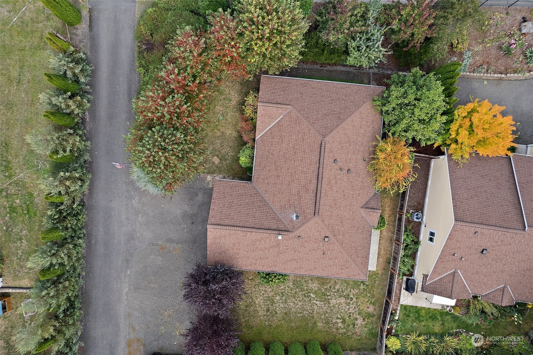 707 Sylvan Way Bremerton, WA 98310 - Photo 29 of 31 Gallery Image 29