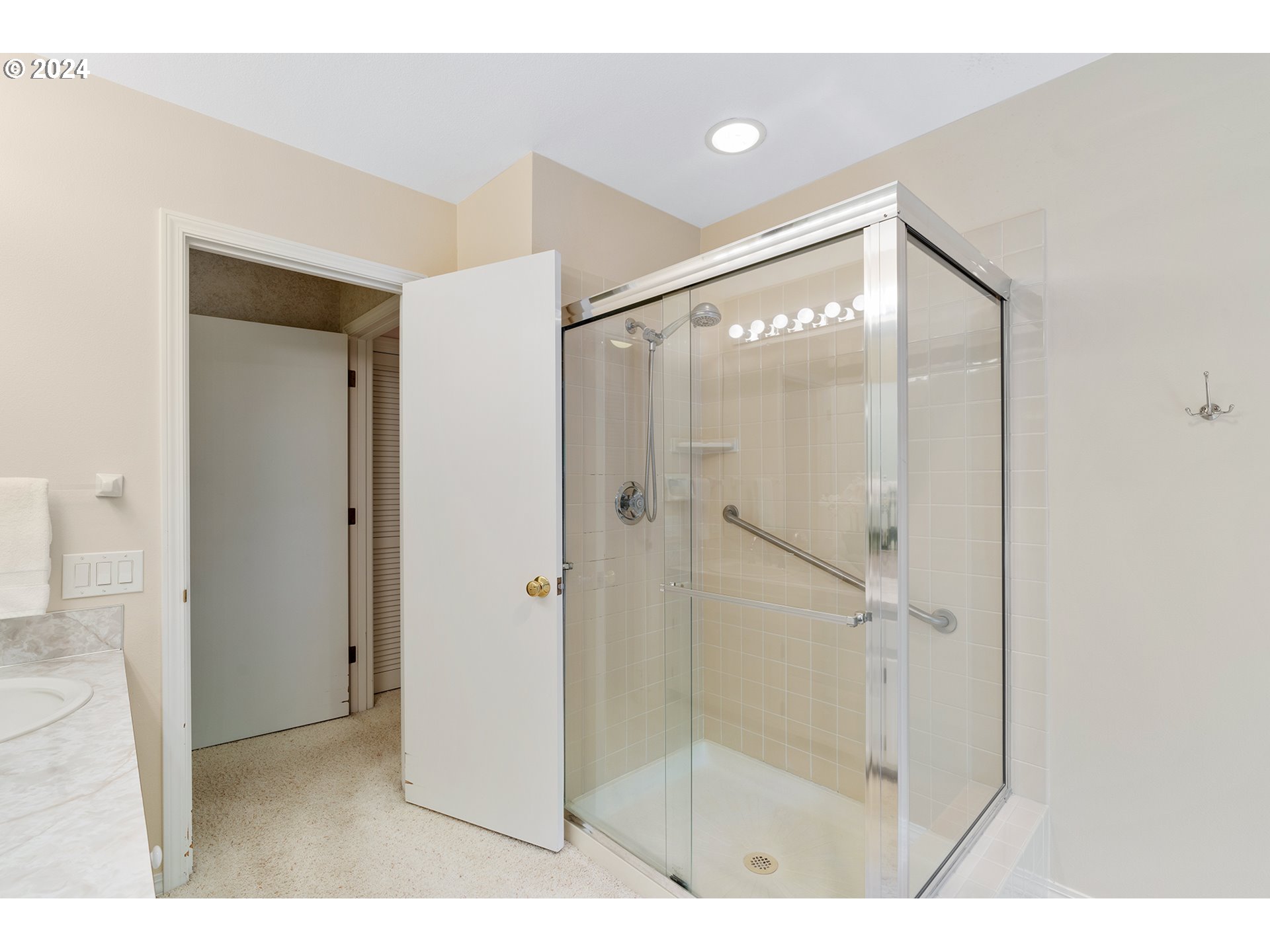 31060 Southwest Boones Bend Road Wilsonville, OR 97070 - Photo 19 of 29 Gallery Image 19