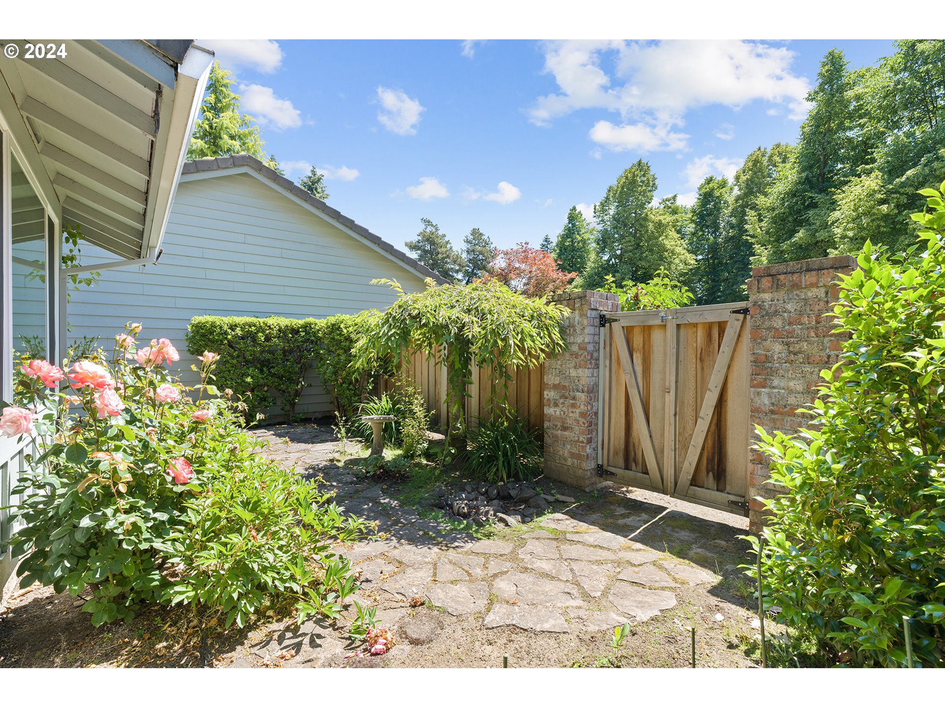 31060 Southwest Boones Bend Road Wilsonville, OR 97070 - Photo 28 of 29 Gallery Image 28