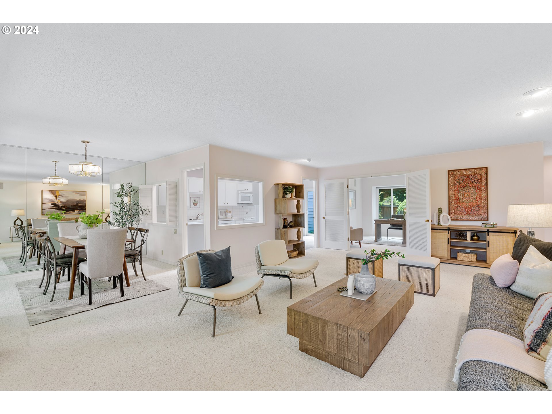 31060 Southwest Boones Bend Road Wilsonville, OR 97070 - Photo 6 of 29 Gallery Image 6