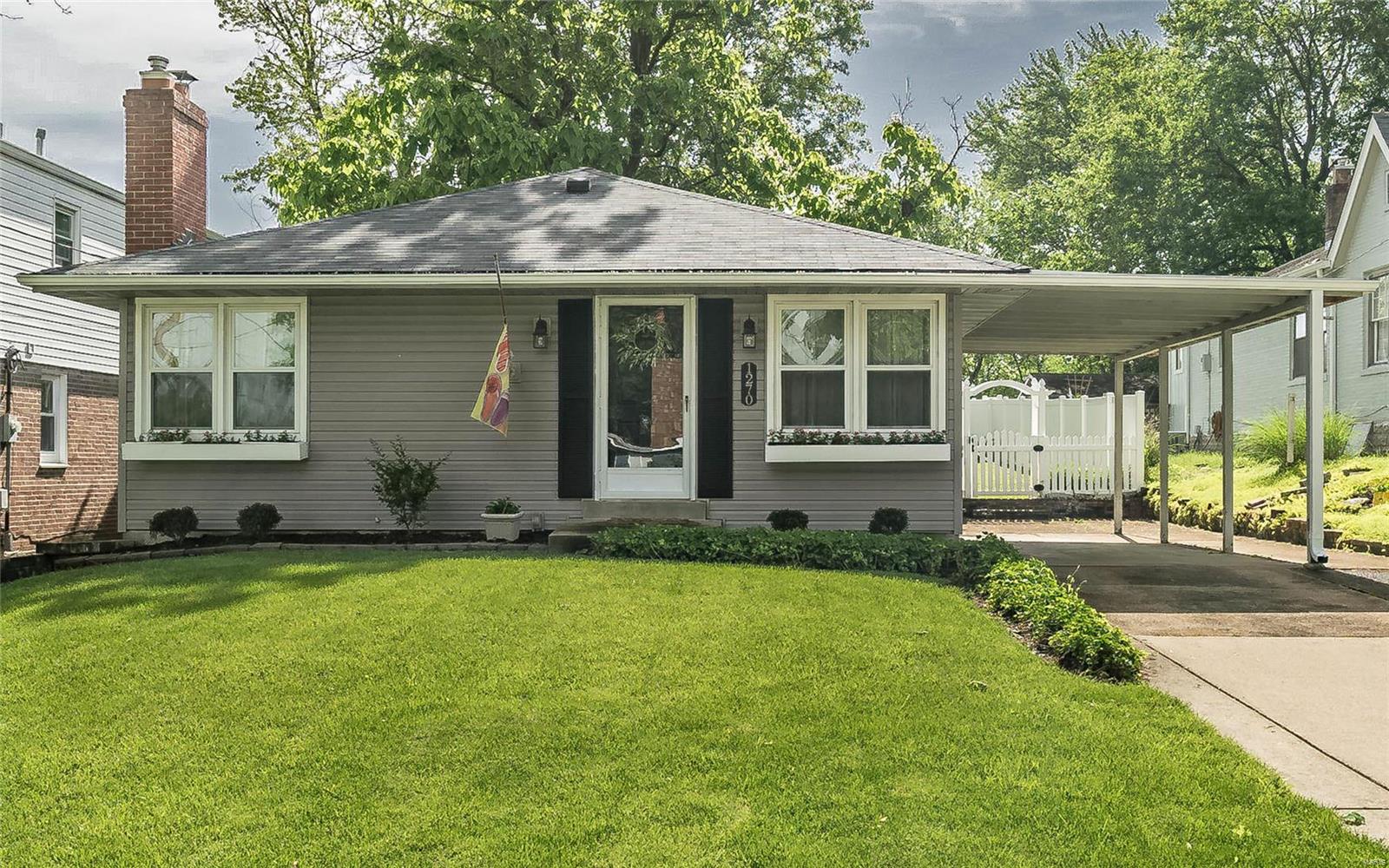 1270 North Sappington Road St. Louis, MO 63122 - Photo 1 of 32 Gallery Image 1