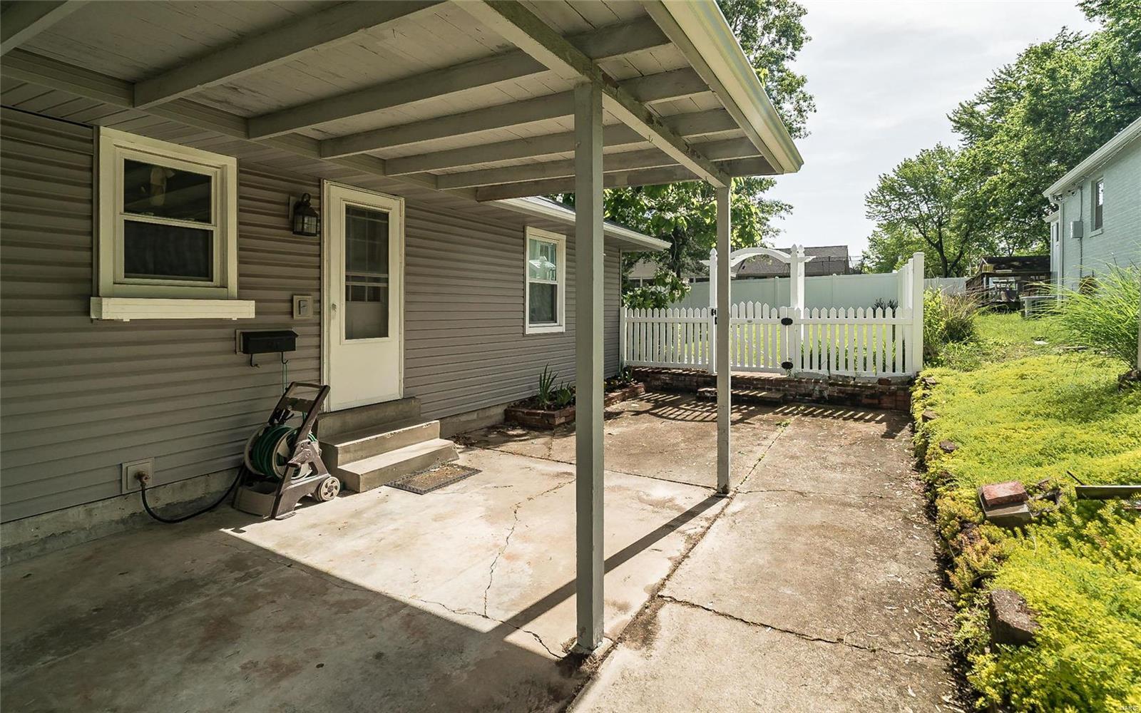 1270 North Sappington Road St. Louis, MO 63122 - Photo 27 of 32 Gallery Image 27
