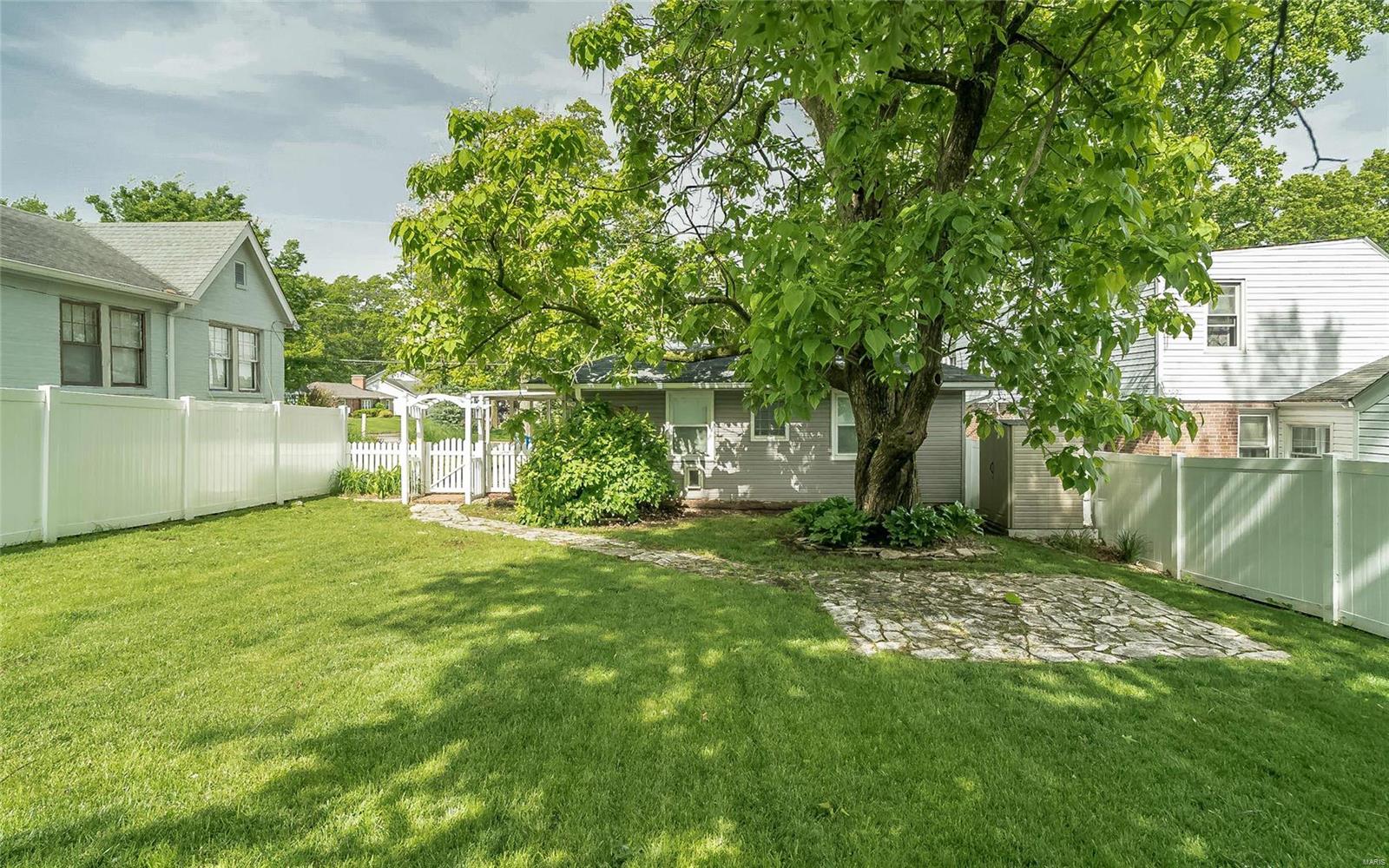 1270 North Sappington Road St. Louis, MO 63122 - Photo 30 of 32 Gallery Image 30
