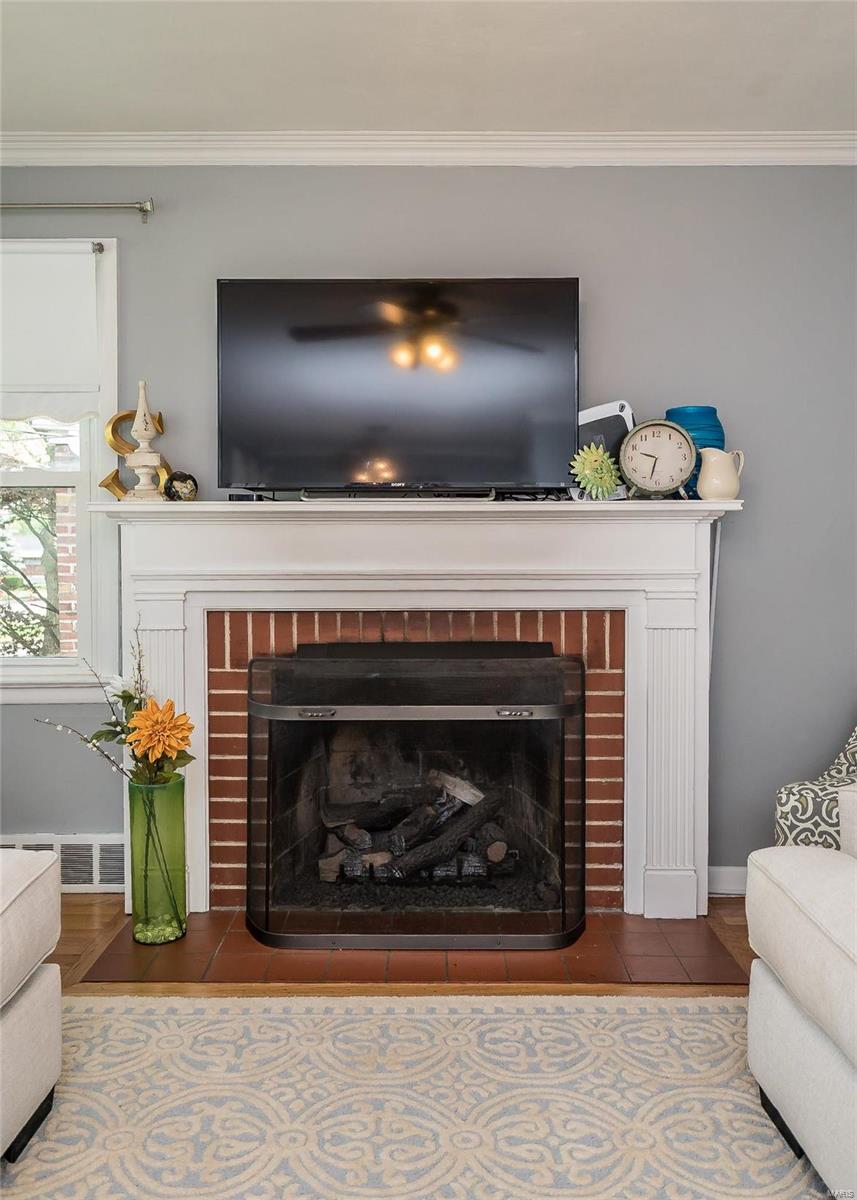 1270 North Sappington Road St. Louis, MO 63122 - Photo 4 of 32 Gallery Image 4