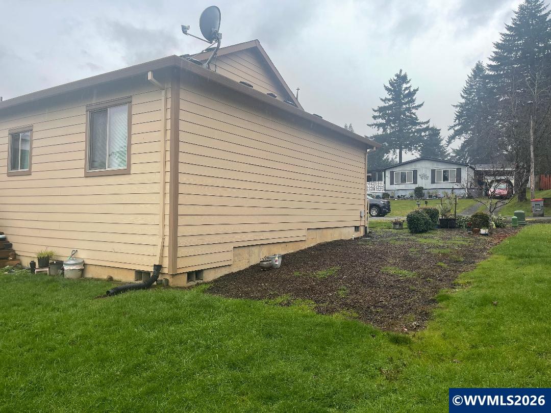 408 Southwest Oak Street Willamina, OR 97396 - Photo 21 of 41