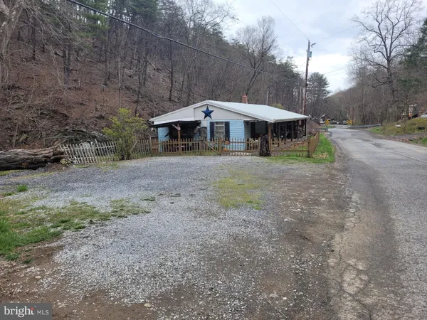 $59,000 | 1224 Dry Run Road, Burlington, WV 26710