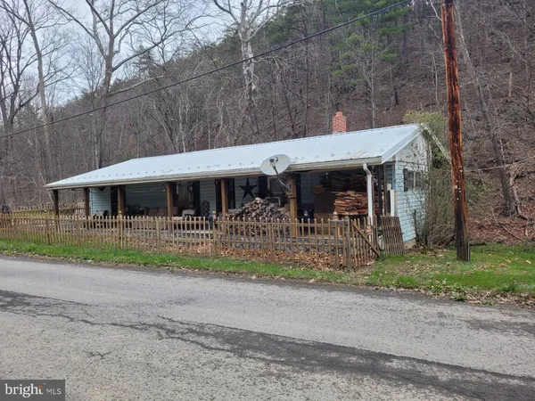 $59,000 | 1224 Dry Run Road, Burlington, WV 26710