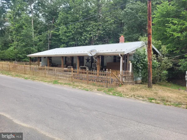 $59,000 | 1224 Dry Run Road, Burlington, WV 26710