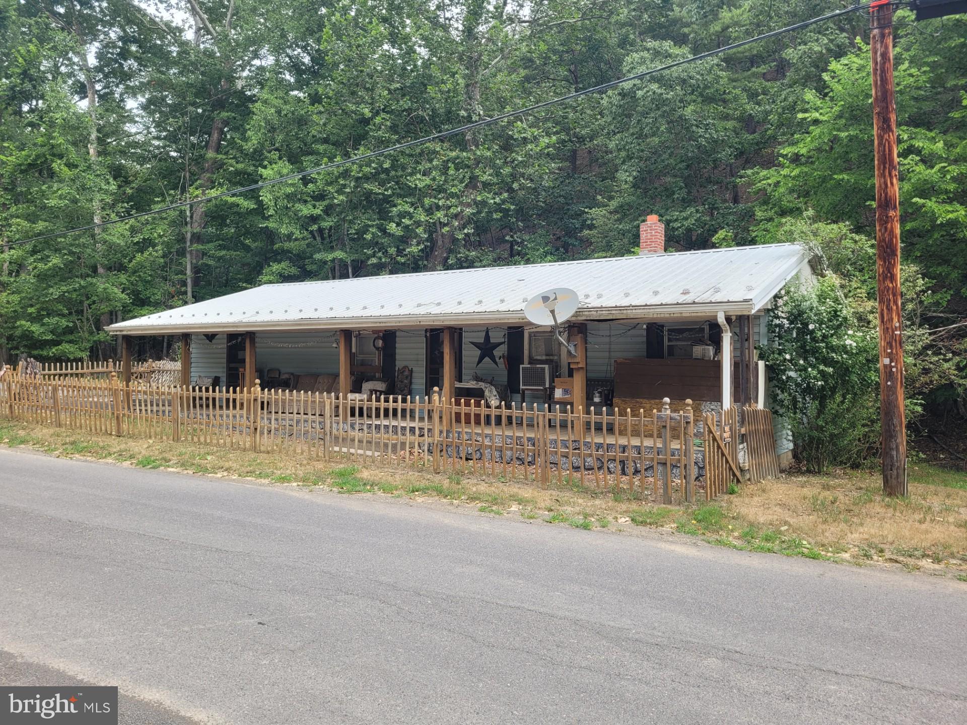1224 Dry Run Road Burlington, WV 26710 - Photo 8 of 40