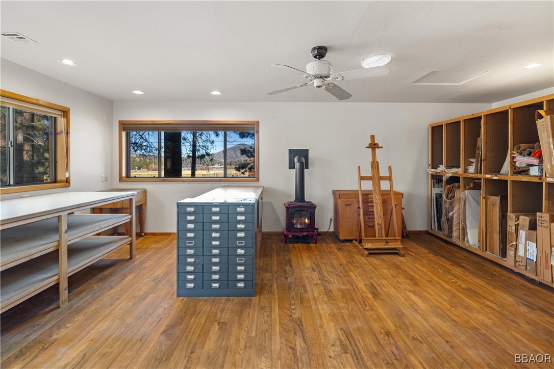 39585 Lakeview Pines Road Big Bear Lake, CA 92315 - Photo 28 of 49 a view of a livingroom with furniture and an empty room