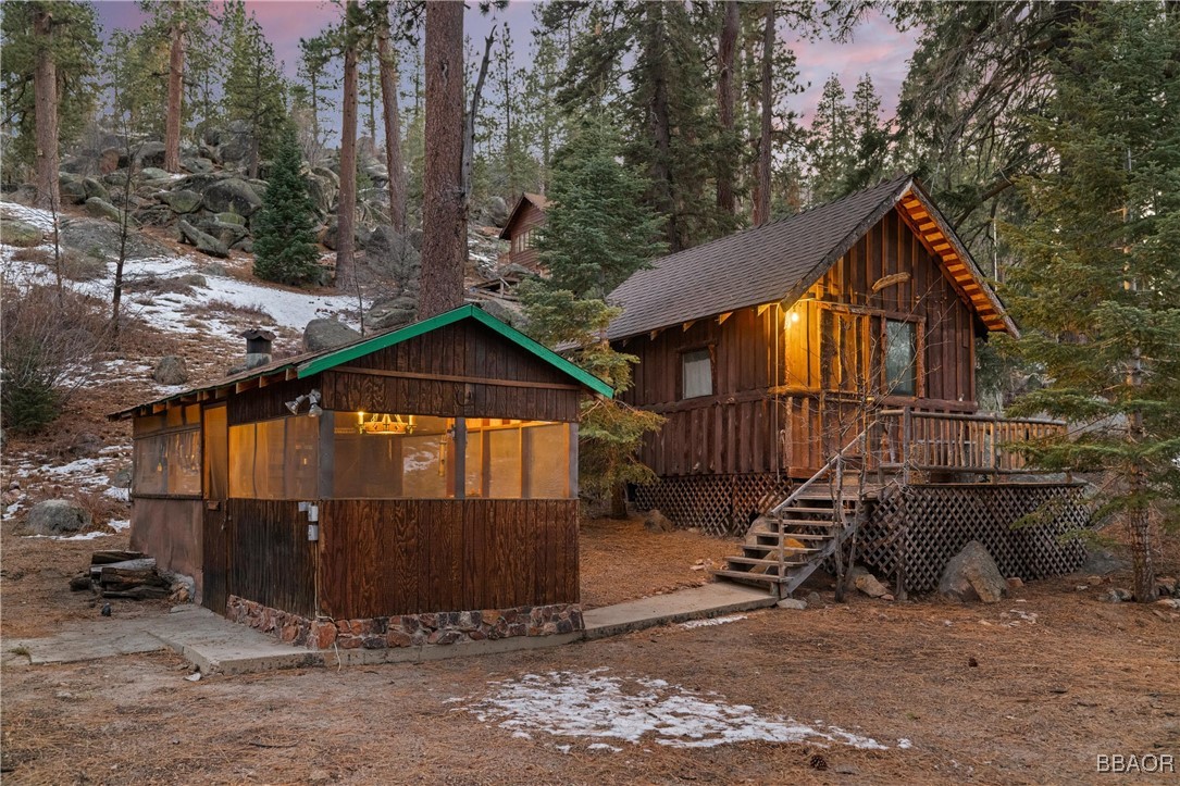 39585 Lakeview Pines Road Big Bear Lake, CA 92315 - Photo 6 of 49 a view of a small house