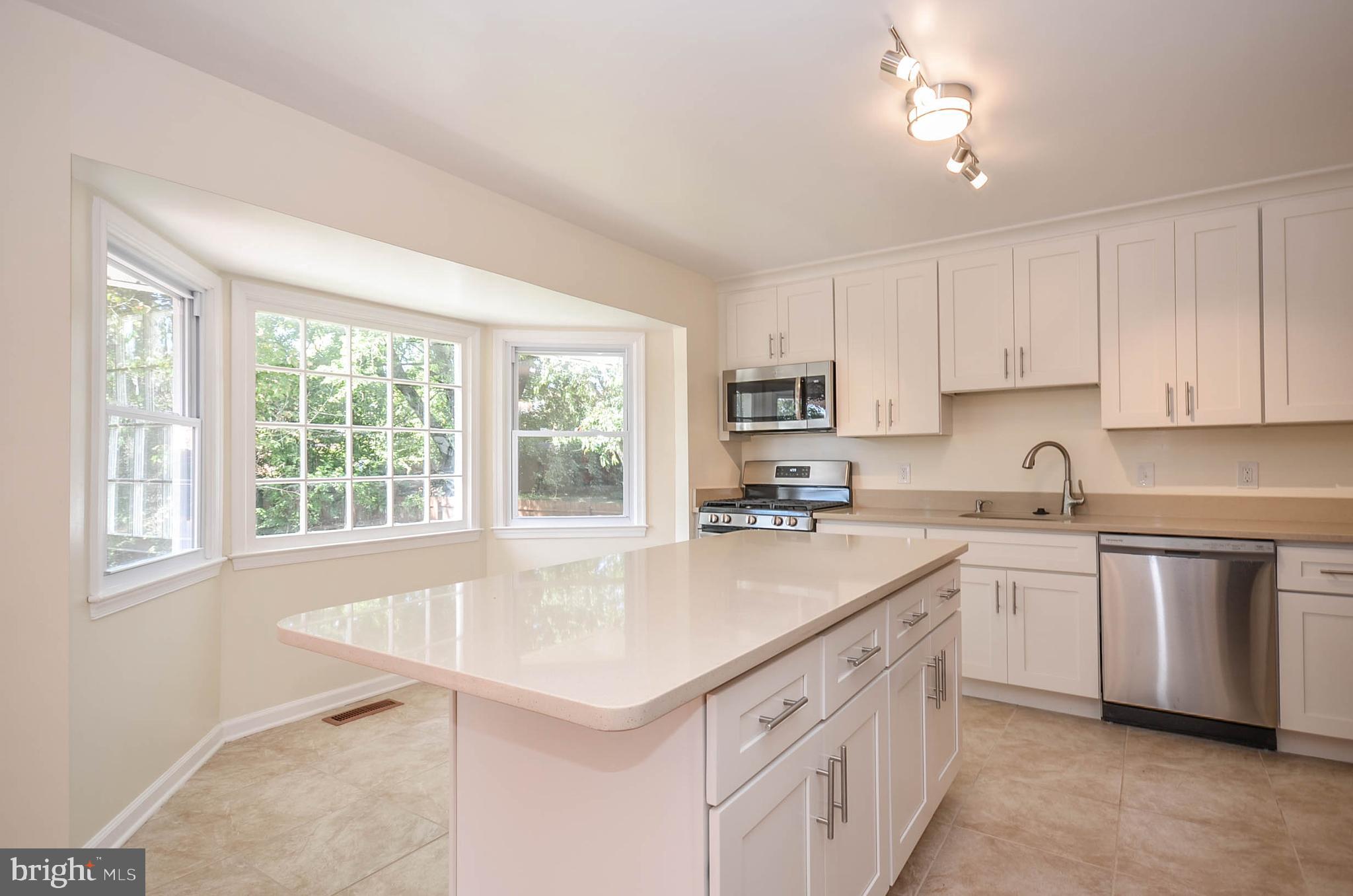 13222 Brackley Road Silver Spring, MD 20904 - Photo 8 of 41