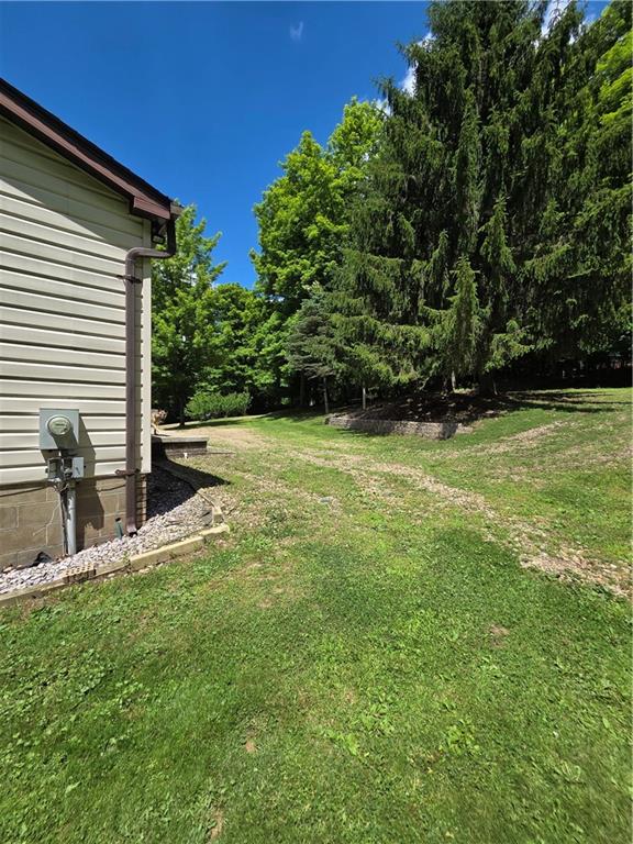 163 Noll Road Georgetown, PA 15043 - Photo 37 of 47