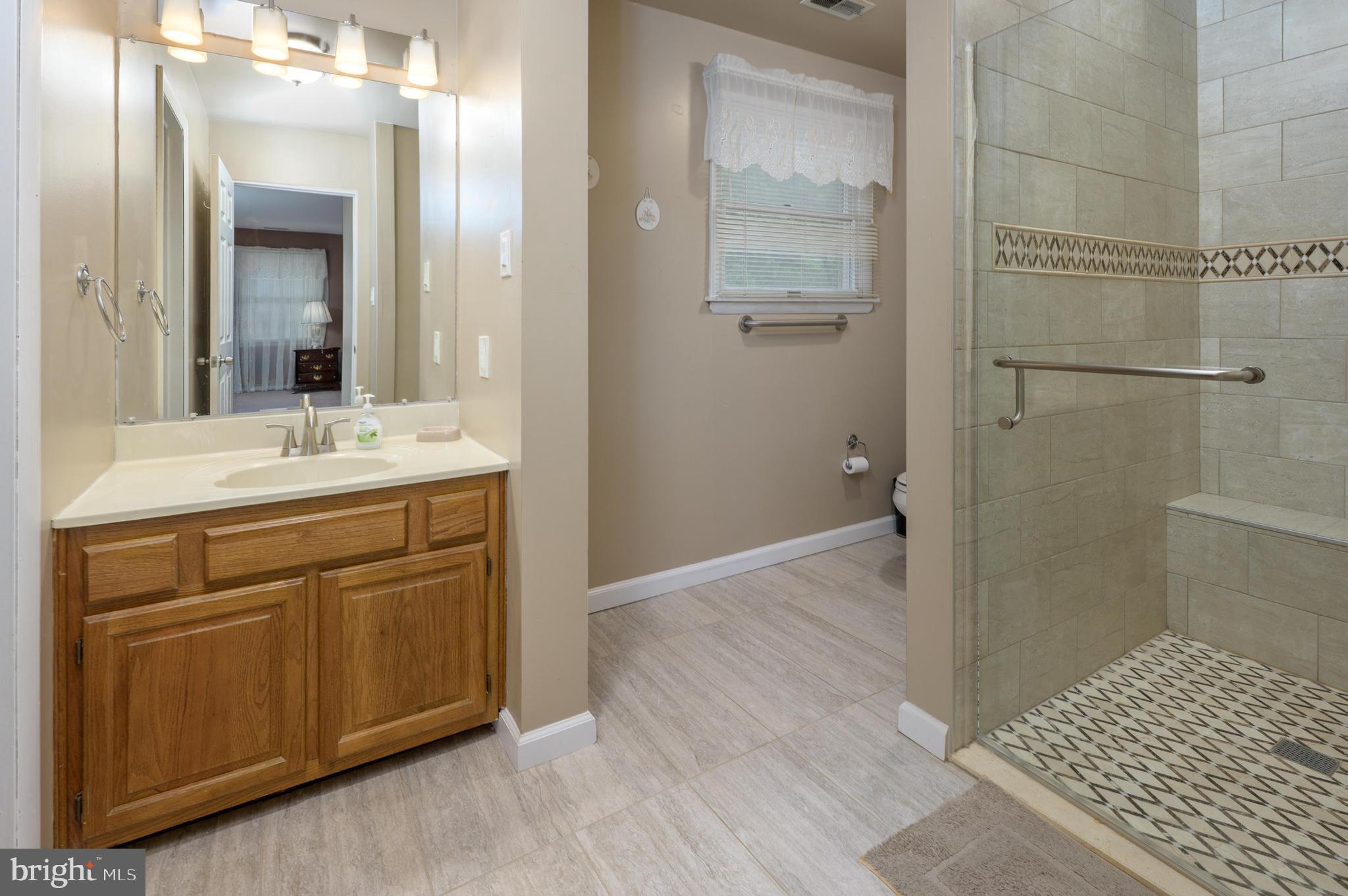 621 South Forklanding Road Maple Shade, NJ 08052 - Photo 17 of 23