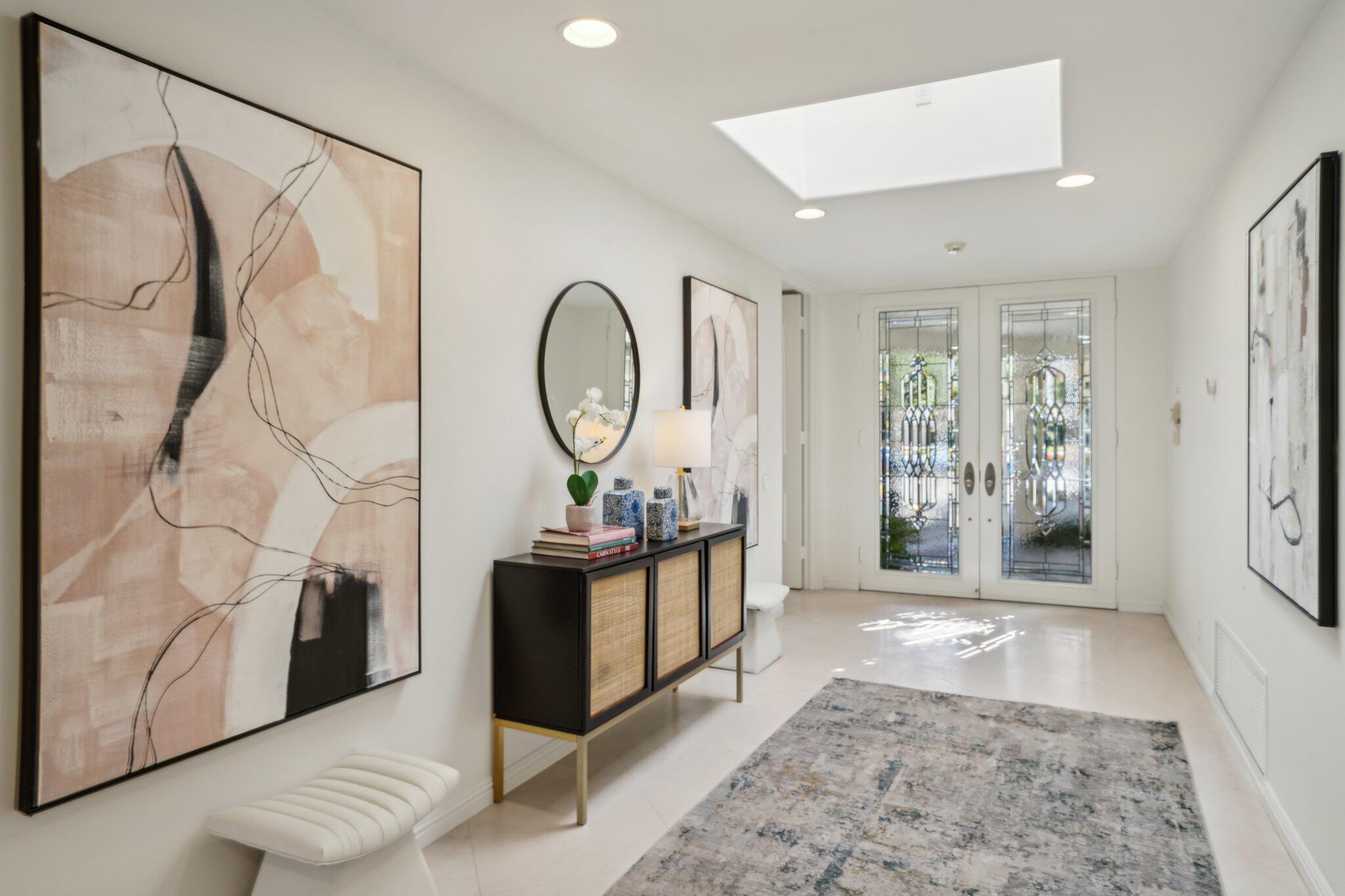 1 Exeter Court Rancho Mirage, CA 92270 - Photo 5 of 41 Foyer