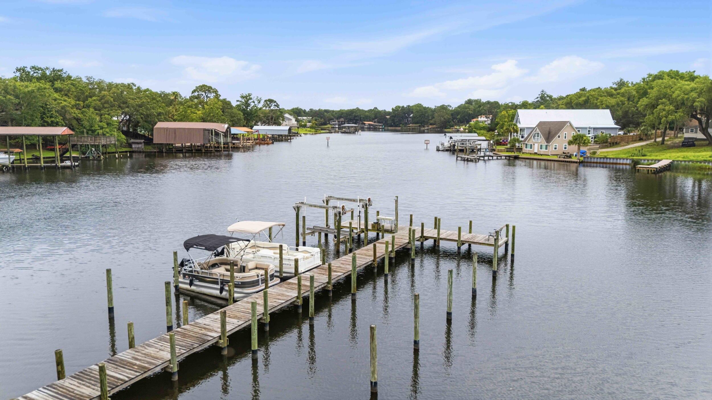 210 Pelham Road, Unit 215C Fort Walton Beach, FL 32547 - Photo 22 of 24 210pelhamrd_34