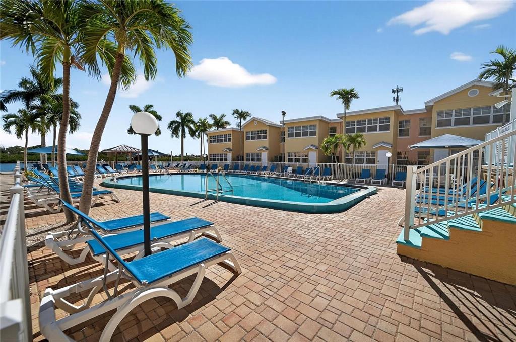 19417 Gulf Boulevard, Unit F110 Indian Rocks Beach, FL 33785 - Photo 59 of 94