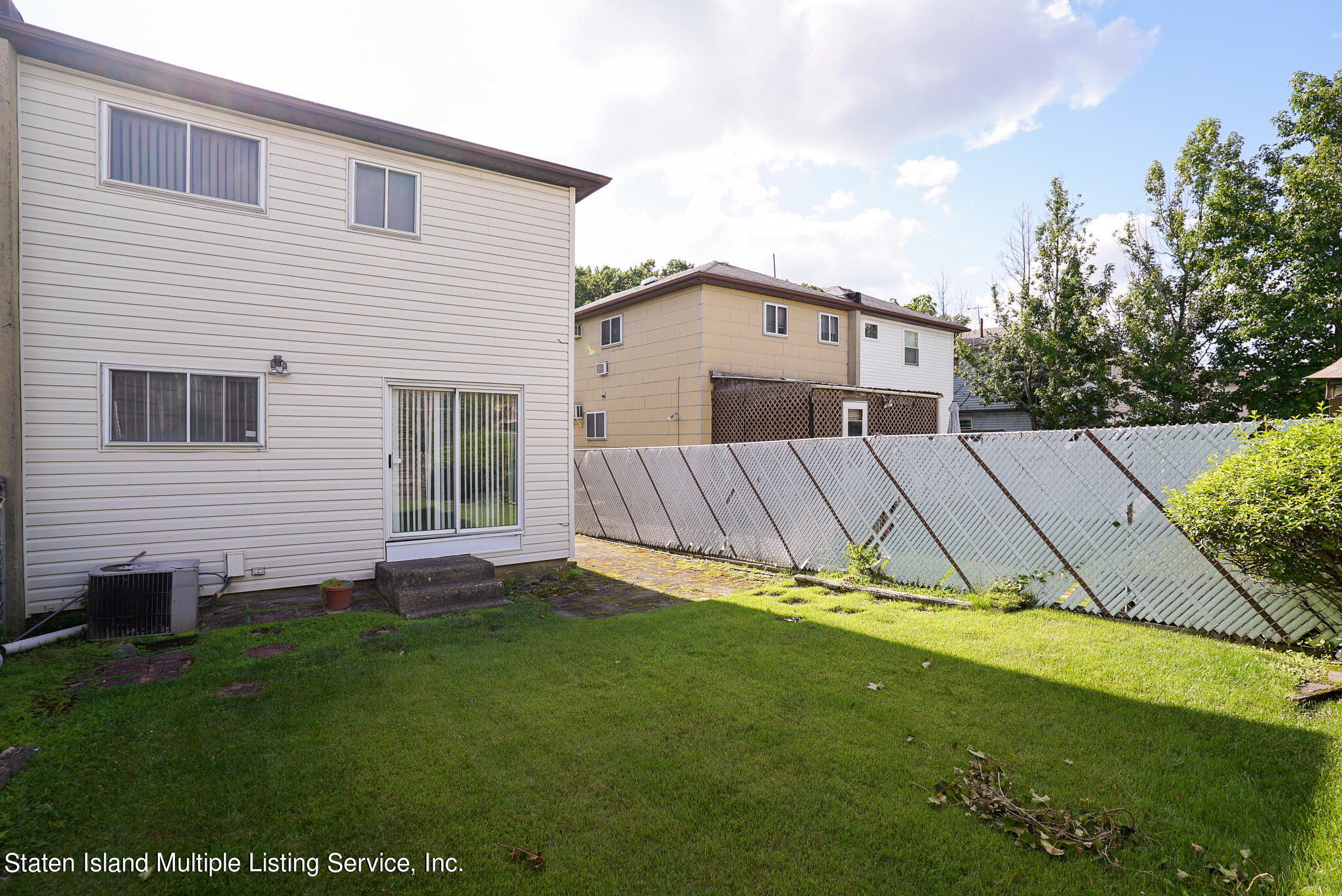 240 Woodrow Road Staten Island, NY 10312 - Photo 29 of 29 DSC02637