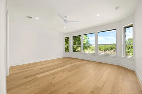 $985,000 | 2504 Sonoma Cove, Austin, TX 78738