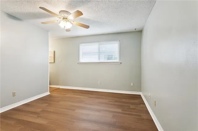 $1,850 | 1012 St Julien Drive, Unit C4, Kenner, LA 70065