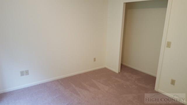 243 Midvalley Road Blowing Rock, NC 28605 - Photo 29 of 31 Gallery Image 29