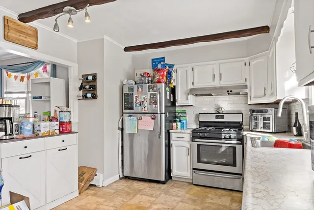 $369,999 | 677 Oak Grove Avenue, Fall River, MA 02720