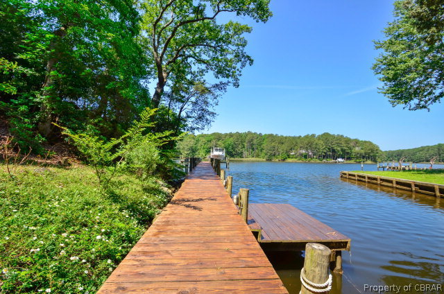 1654 Laurel Point Road Lancaster, VA 22503 - Photo 4 of 45 Dock & Kayak Landing