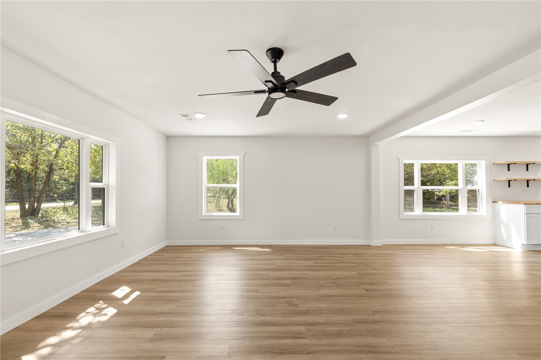 8020 Orchard Point Road Harrison, AR 72601 - Photo 6 of 39 Gallery Image 6