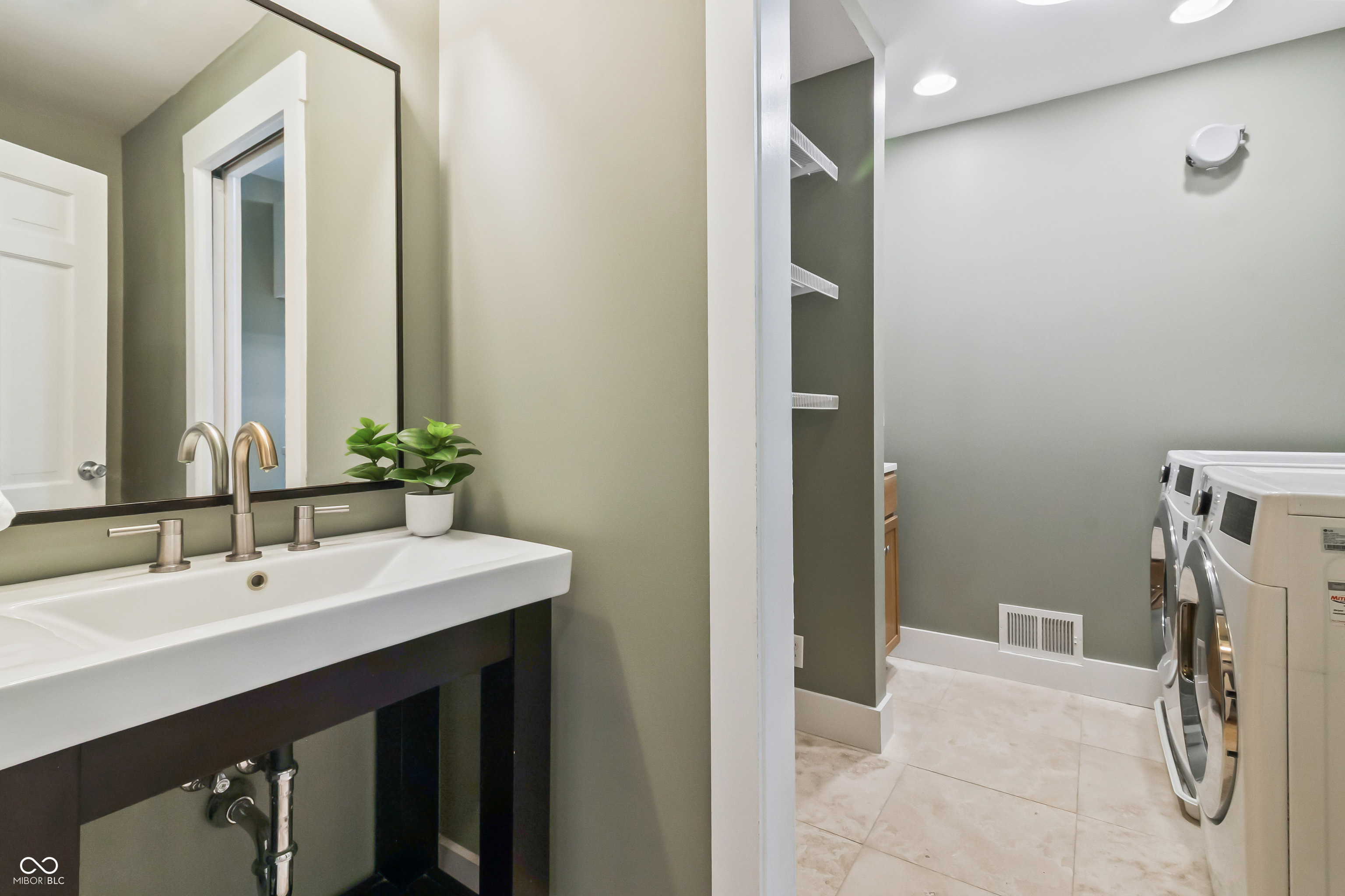 6435 Breamore Road Indianapolis, IN 46220 - Photo 34 of 52