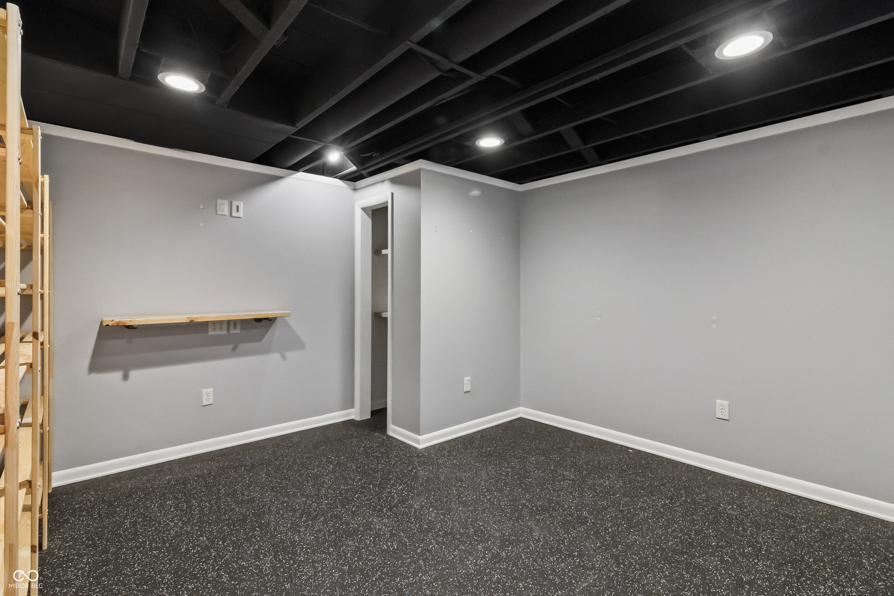 6435 Breamore Road Indianapolis, IN 46220 - Photo 49 of 52