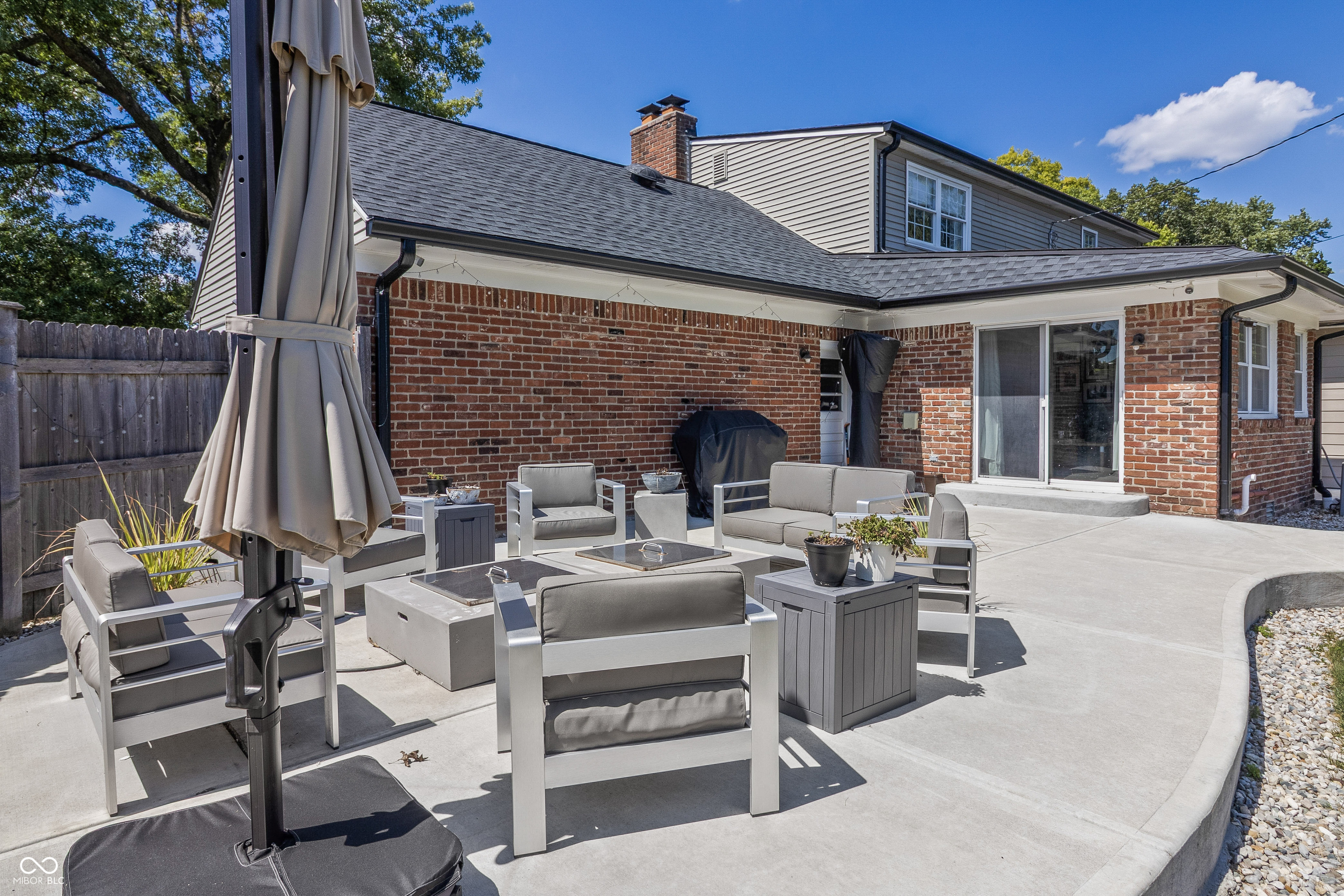 6435 Breamore Road Indianapolis, IN 46220 - Photo 6 of 52