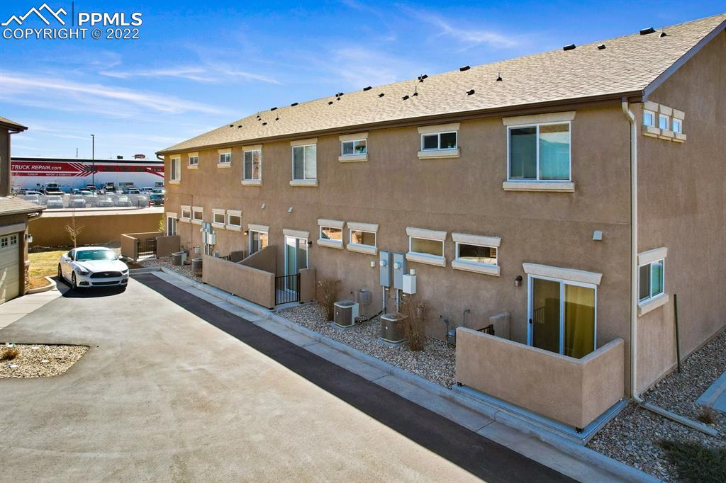 1546 York Road Colorado Springs, CO 80920 - Photo 21 of 23 a view of a terrace