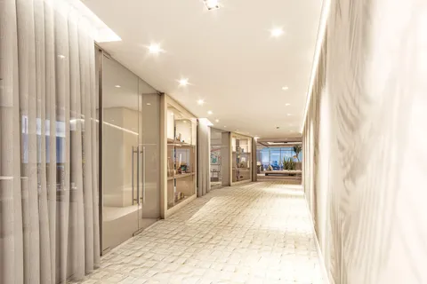 $1,175,000 | 220 Lake Shore Drive, Unit 917, Lake Park, FL 33403