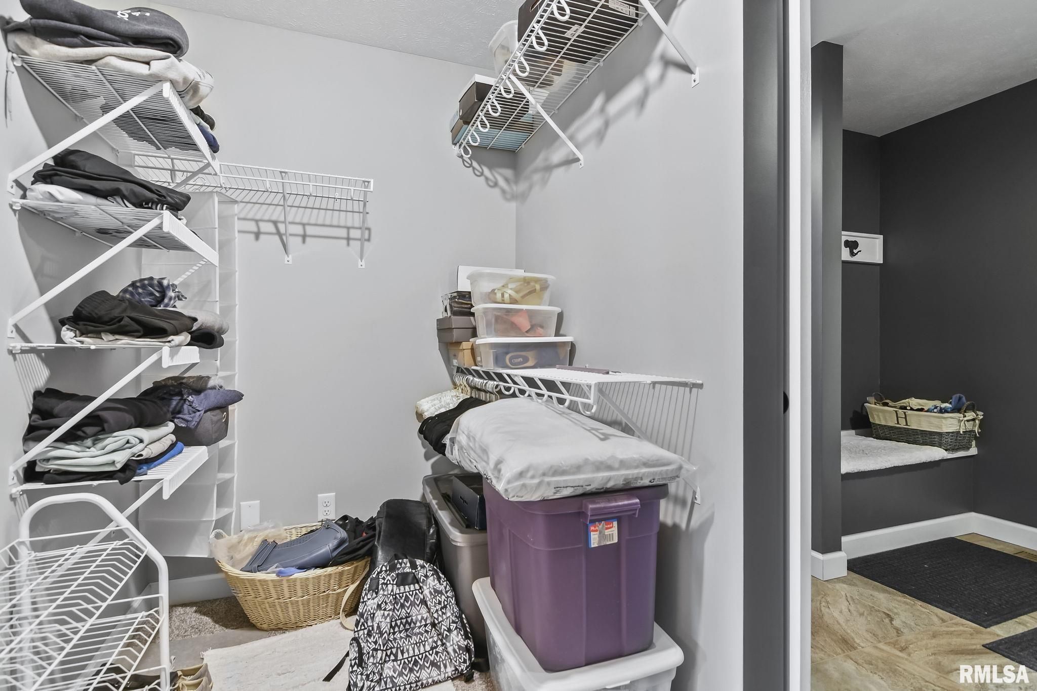 4822 Chestnut Drive Springfield, IL 62711 - Photo 28 of 39 Gallery Image 28