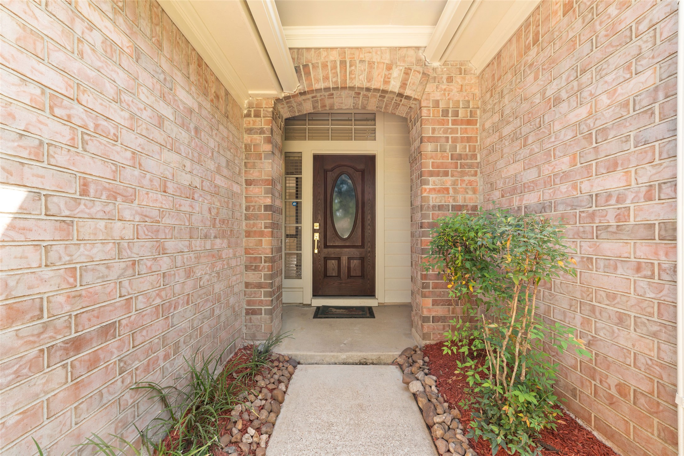 2014 Mabry Mill Road Houston, TX 77062 - Photo 3 of 27