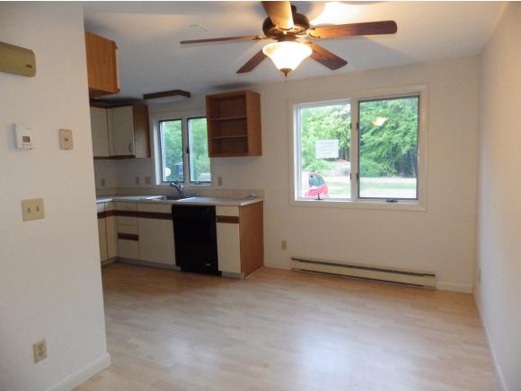 23 Old Stagecoach Road, Unit 9 Epping, NH 03042 - Photo 6 of 13