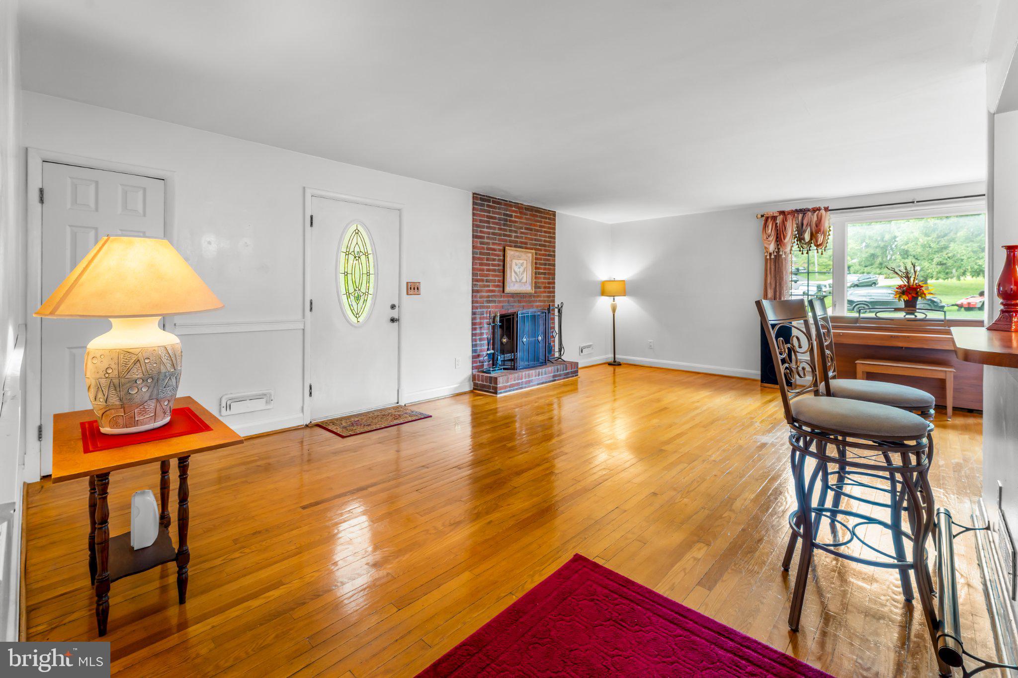 6723 Collinsdale Road Baltimore, MD 21234 - Photo 7 of 43 Bright and inviting living space.
