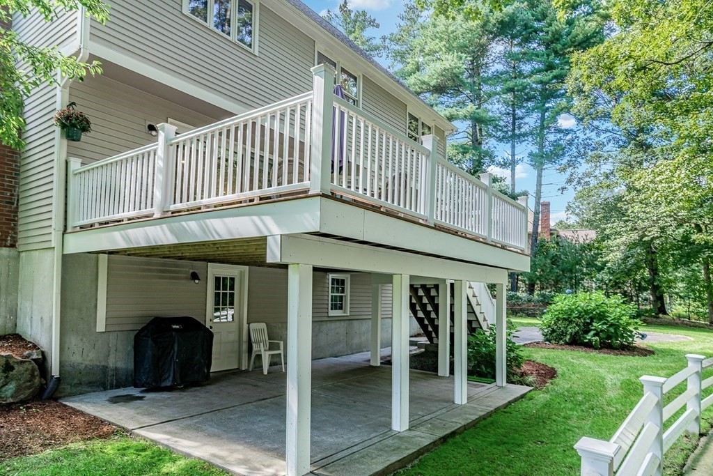 58 York Road Mansfield, MA 02048 - Photo 33 of 42 a front view of a house with a porch