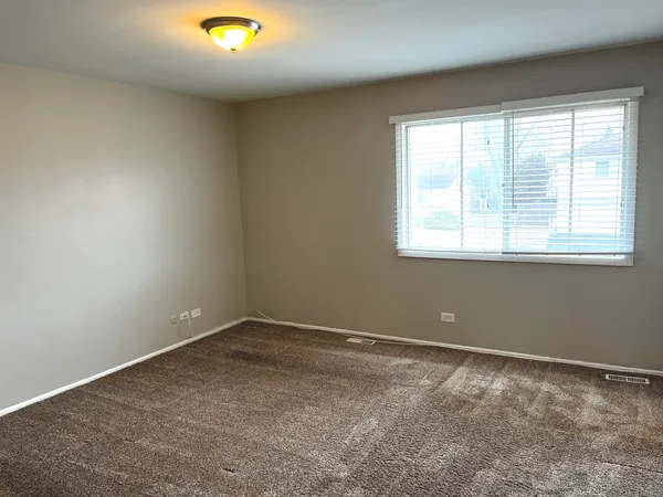 $280,000 | 6128 Wedgewood Court, Matteson, IL 60443