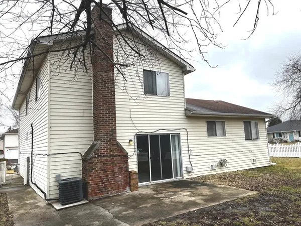 $280,000 | 6128 Wedgewood Court, Matteson, IL 60443