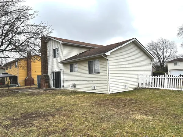 $280,000 | 6128 Wedgewood Court, Matteson, IL 60443