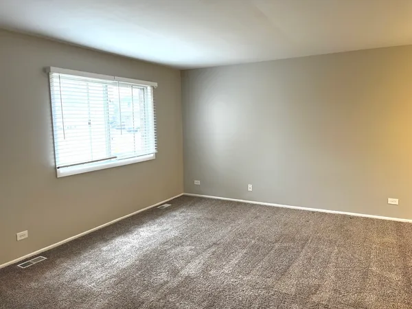 $280,000 | 6128 Wedgewood Court, Matteson, IL 60443