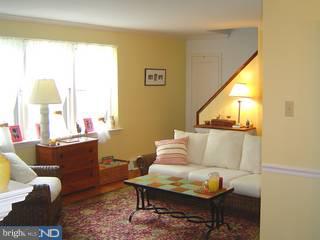 228 Sunnybrook Road Flourtown, PA 19031 - Photo 4 of 6 a living room with furniture and a window