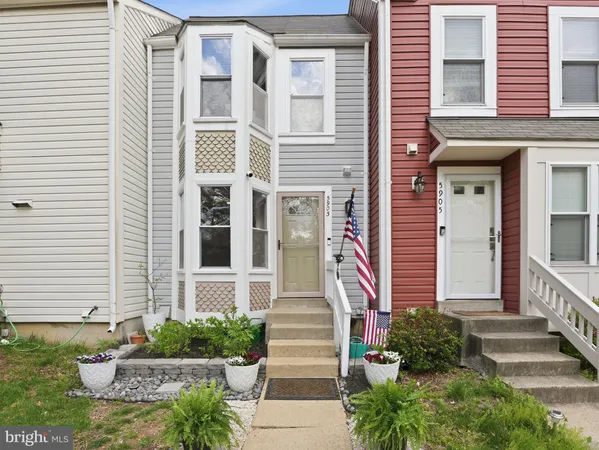 $556,000 | 5903 Sir Cambridge Way, Alexandria, VA 22315